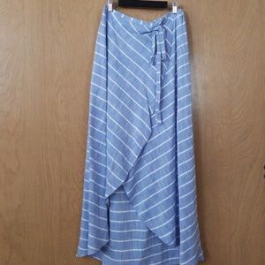 Fourteenth Place Skirt